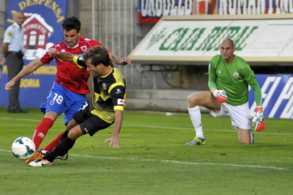 Natalio en el encuentro de la temporada pasada ante el Sabadell.-Diego Mayor