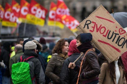Manifestación contra la reforma de las pensiones, este martes en Nantes. /-AP