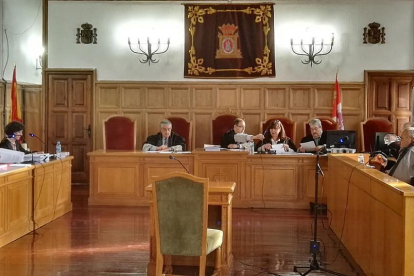 Un momento de la vista celebrada el pasado 25 de febrero en la Audiencia Provincial de Soria.-J. R. R.