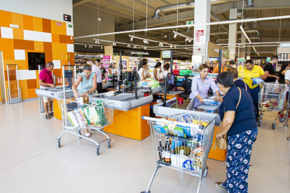 Apertura del Supermercado Lupa en Almazán - MARIO TEJEDOR (7)