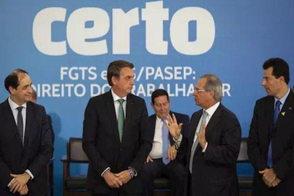 Jair Bolsonaro junto con su equipo económico.-EUROPA PRESS