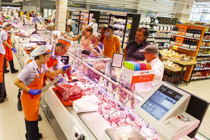 Apertura del Supermercado Lupa en Almazán - MARIO TEJEDOR (16)