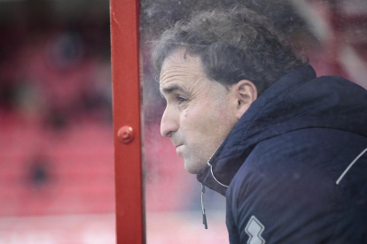 Jagoba Arrasate ha cerrado tres temporadas al frente del banquillo numantino.-MARIO TEJEDOR