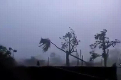 El huracán Matthew azota Haití.-EL PERIÓDICO