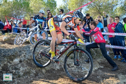 José Luis López Cabezuelo, protagonista de esta historia, en una carrera de 'mountain bike'.-