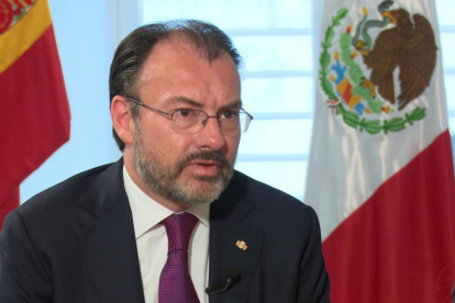 El ministro de Exteriores de México, Luis Videgaray, durante su entrevista con Ana Pastor para 'El Objetivo'.-