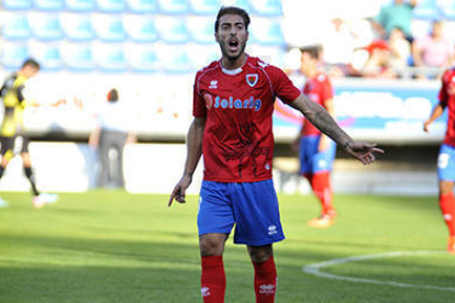 Miguel Palanca podría disputar ante el Murcia su primer partido como titular. / DIEGO MAYOR-
