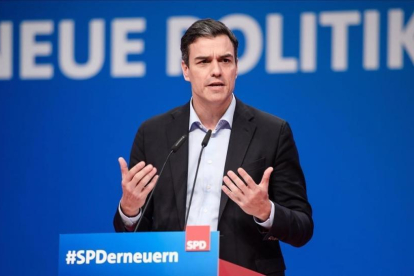 Sánchez, en el congreso del SPD-CLEMENS BILAN / EFE