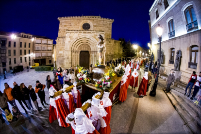 Procesión Martes Santo de El encuentro - MARIO TEJEDOR (13)