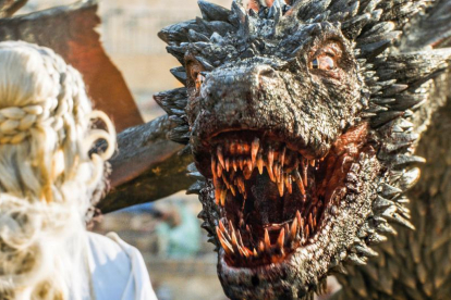 Espectacular imagen de uno de los dragones de 'Juego de tronos'.-