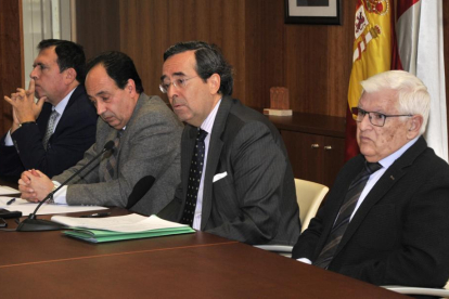 Barrio, López Represa, Marichalar y Ruiz Liso, ayer, en la presentación del concurso 'Qué es Numancia para ti'.-VALENTÍN GUISANDE