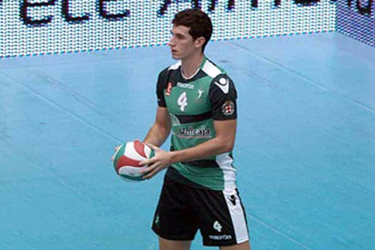 Ignacio Sánchez con la camiseta de Unicaja Almería.-Twitter