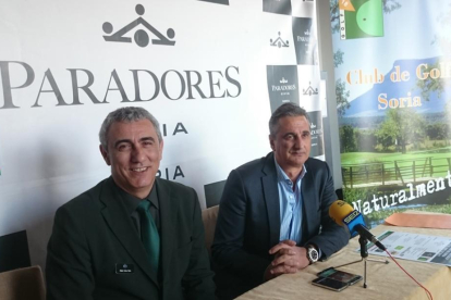 Pablo Calvo y José Luis Lázaro durante la presentación del IV Torneo Paradores.-D.S.