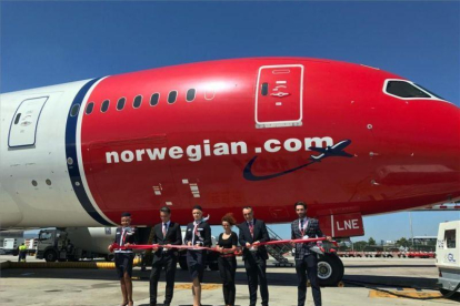 Inauguración del vuelo de Barcelona a Miami de Norwegian.-JOSEP M. BERENGUERAS