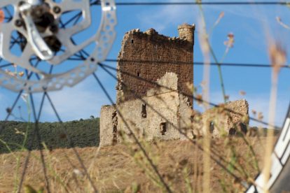 ‘Castillo de camino’. Hinojosa de la Sierra. Javier Dahl