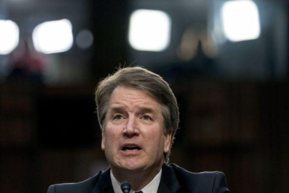 El juez Brett Kavanaugh declara ante el Comité Judicial del Senado, el 25 de septiembre del 2018, en Washington.-ANDREW HARNIK (AP)