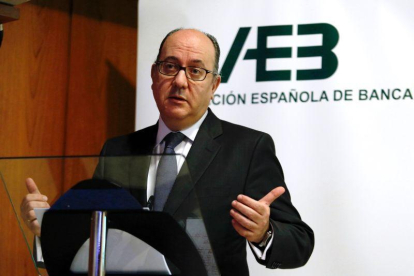 El presidente de la Asociacion Española de Banca (AEB), José María Roldán, en una imagen de archivo.-J.M. PRATS (EL PERIÓDICO)