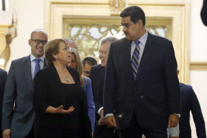 Bachelet se reunió el viernes 21 con Maduro en Caracas.-