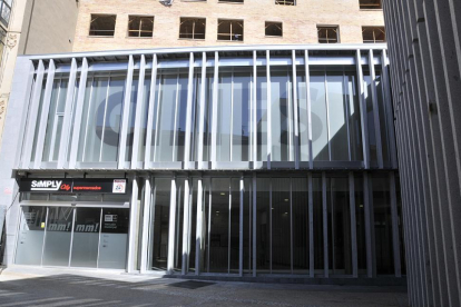 ‘Bloque’ de los cines en la tarde de ayer.-VALENTÍN GUISANDE