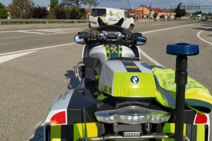 Vehículo de la Guardia Civil de Tráfico en Soria. HDS