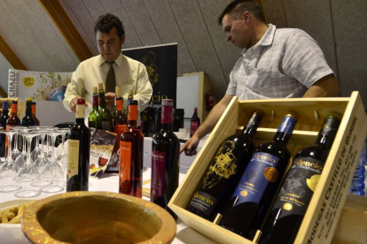La Feria de San Esteban, que incluye la Feria del Vino de Ribera del Duero, se celebra el fin de semana.-/ V. G.