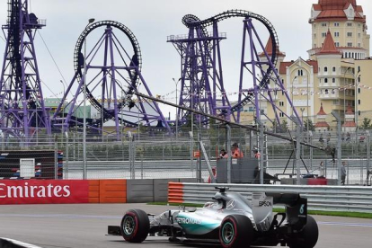Lewis Hamilton, durante el Gran Premio de Rusia.-AFP