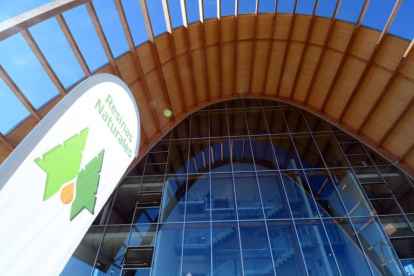 Fabrica de Resinas Naturales en Almazán-A. M.