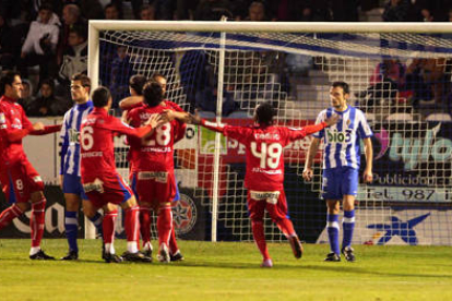 El Numancia ganaba hace tres temporada en Ponferrada por 0-4. / Área 11-