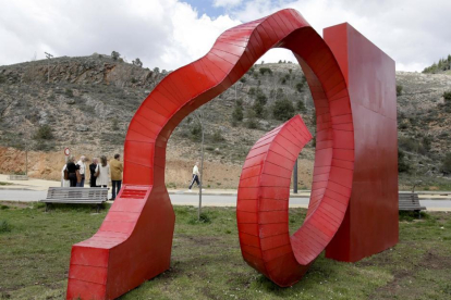Una de las esculturas del I Simposio de Escultura Ciudad de Soria, obra de Ricardo González-HDS