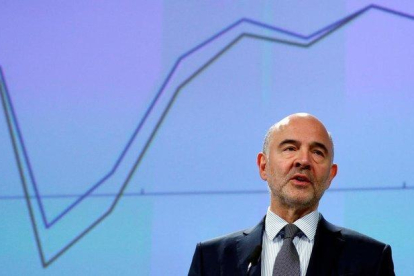 Pierre Moscovici, comisario europeo  de Asuntos Económicos.-FRANÇOIS LENOIR (REUTERS)