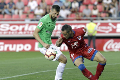 El Numancia juega hoy en La Romareda frente al Real Zaragoza.-LUIS ÁNGEL TEJEDOR