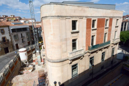 Obras en el edificio que albergó el Banco de España, en una imagen de archivo.-VALENTÍN GUISANDE