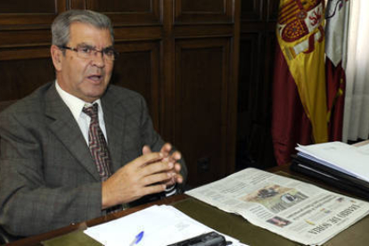 El subdelegado del Gobierno en Soria, Vicente Ripa / VALENTÍN GUISANDE-