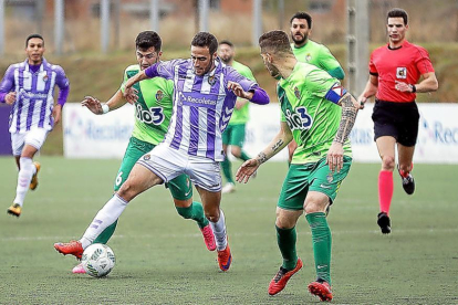 Higinio marcaba la temporada pasada 13 goles con la camiseta del Valladolid B.-Diario de Valladolid