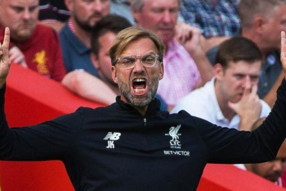 El alemán Jurgen Klopp, técnico del Liverpool.-EFE / PETER POWELL