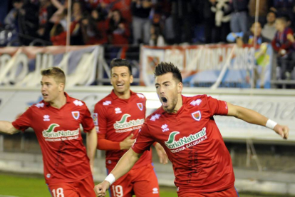 Sergi Enrich celebra el primer gol del Numancia.-Diego Mayor