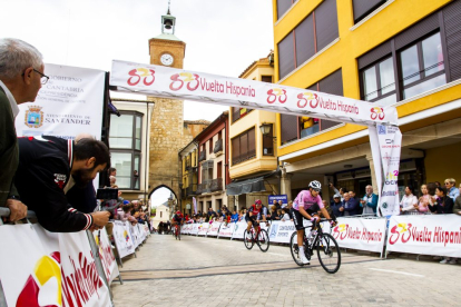 Vuelta Hispania sub 23 en Almazán. MARIO TEJEDOR (12)