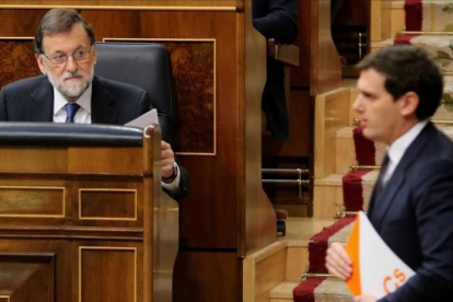 Mariano Rajoy y Albert Rivera, el pasado 14 de marzo en el Congreso.-JUAN MANUEL PRATS