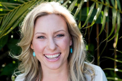 Justine Damond, la mujer asesinada por error en su vivienda tras llamar a la policía.-HANDOUT