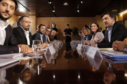 Reunion de los equipos negociadores del Partido Popular y de Ciudadanos en el Congreso de los Diputados.-JOSE LUIS ROCA