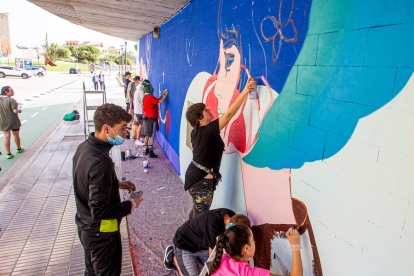 Creación del nuevo mural del Pabellón de Los pajaritos - MARIO TEJEDOR (6)