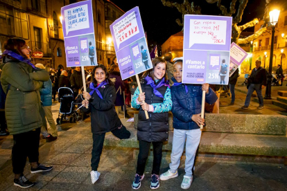 Manifestación del Día internacional para la eliminación de la violencia contra las mujeres. MARIO TEJEDOR (1)