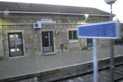 Estación de Coscutira. VALENTÍN GUISANDE-