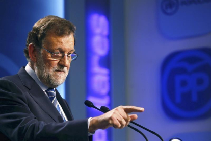 El líder del PP, Mariano Rajoy, durante una rueda de prensa.-EFE