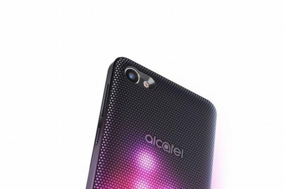 Alcatel a5 led.-
