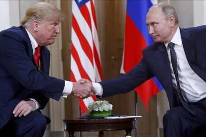 Trump y Putin, en Helsinki, el pasado 16 de julio de 2018.-AP / PABLO MARTÍNEZ MONSIVAIS