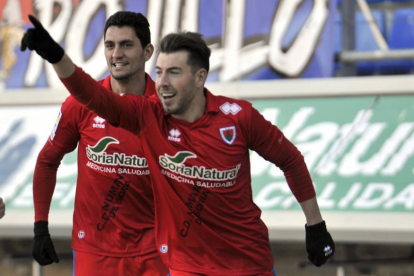 Sergi Enrich celebra uno de sus doce goles de esta temporada.-Diego Mayor