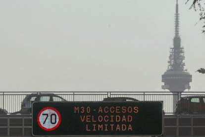 Contaminación en Madrid.-EFE / FERNANDO ALVARADO