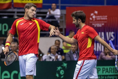 Pablo Carreno Busta yd Marc Lopez .-EFE