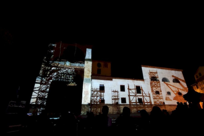 Videomapping en El burgo para conmemorar el aniversario de Las edades del hombre - ANA HERNANDO